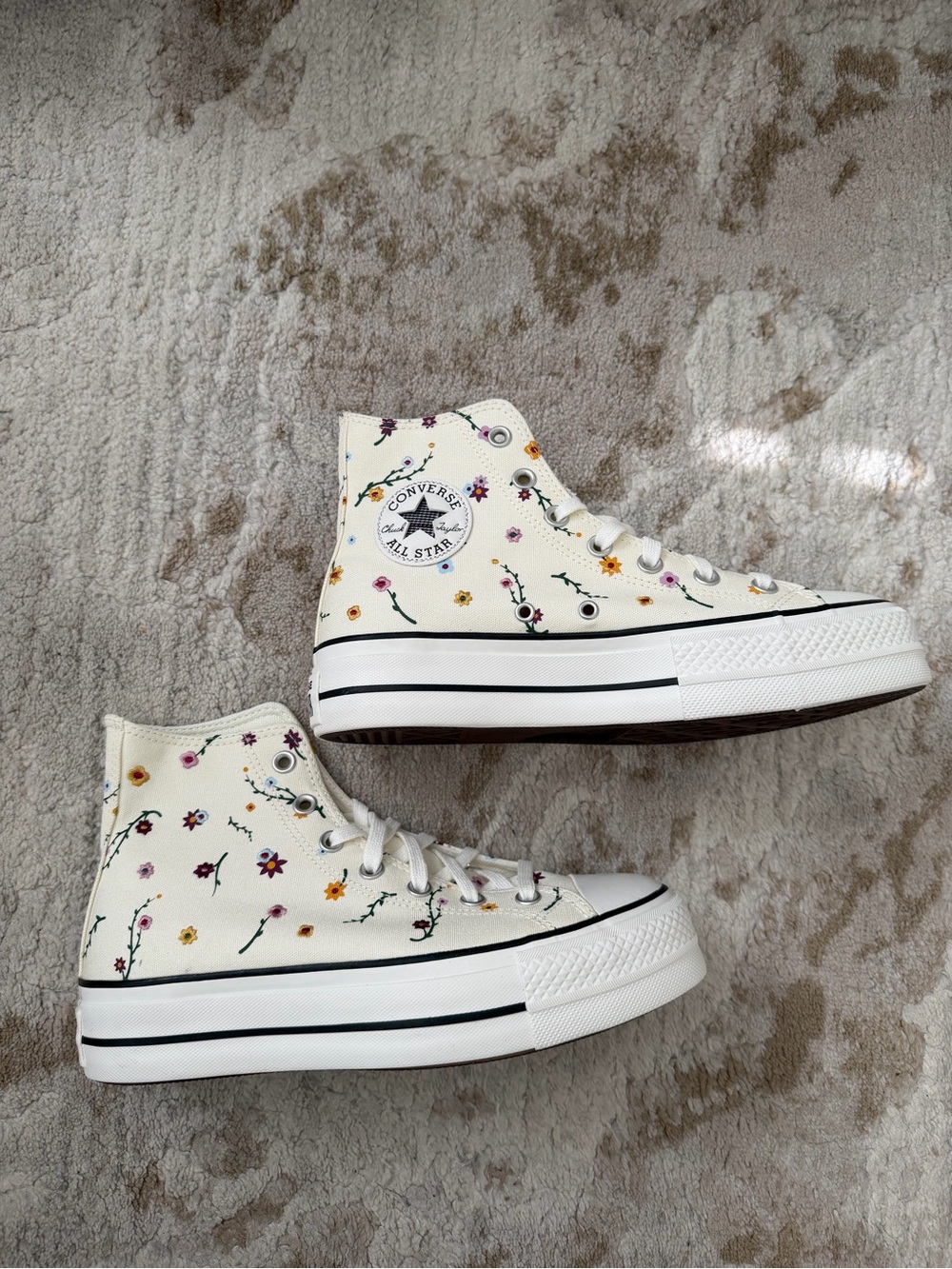 Converse Chuck Taylor All Star Platform High Top SneakersCreamembroidered Floral